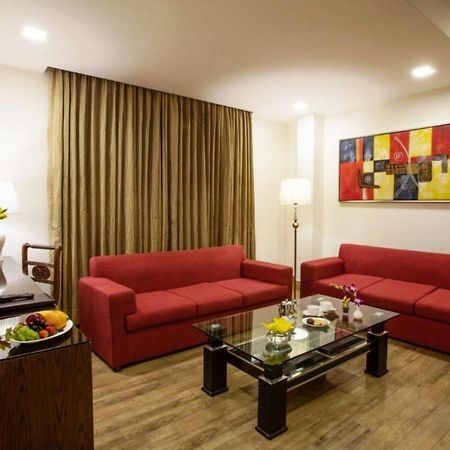 Taurus Sarovar Portico New Delhi Luaran gambar