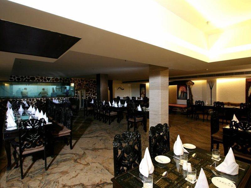 Taurus Sarovar Portico New Delhi Luaran gambar