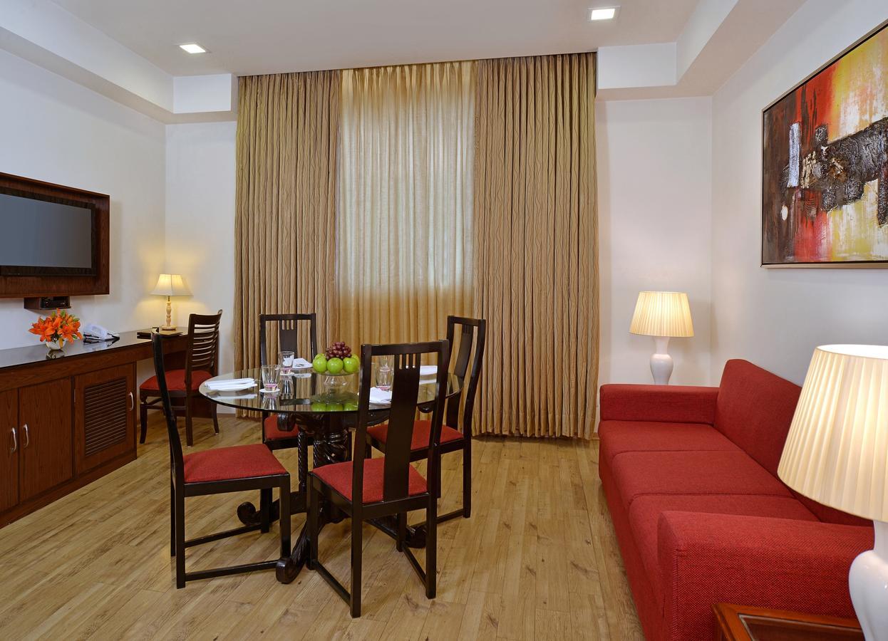 Taurus Sarovar Portico New Delhi Luaran gambar
