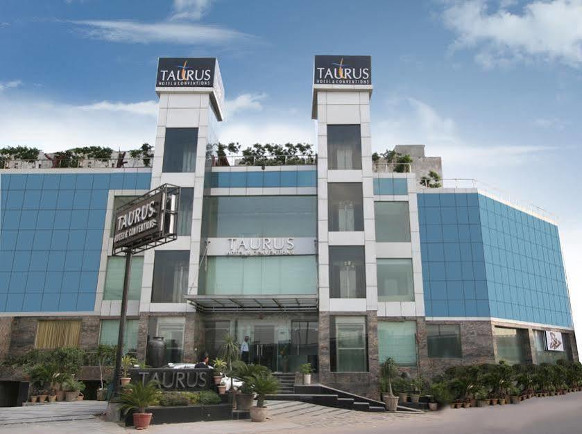 Taurus Sarovar Portico New Delhi Luaran gambar