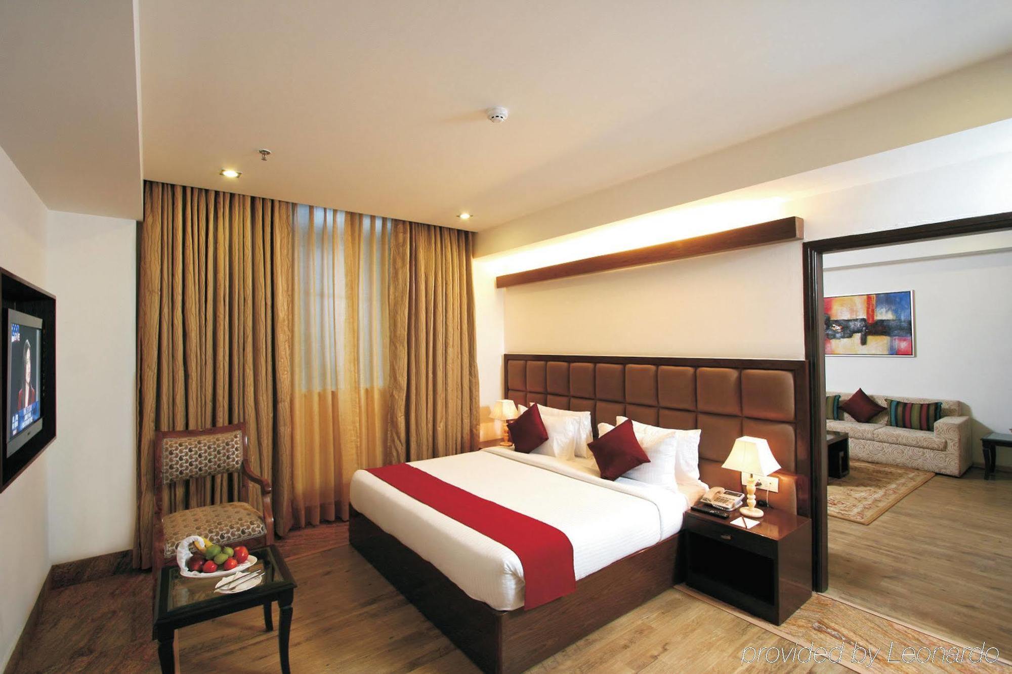 Taurus Sarovar Portico New Delhi Luaran gambar