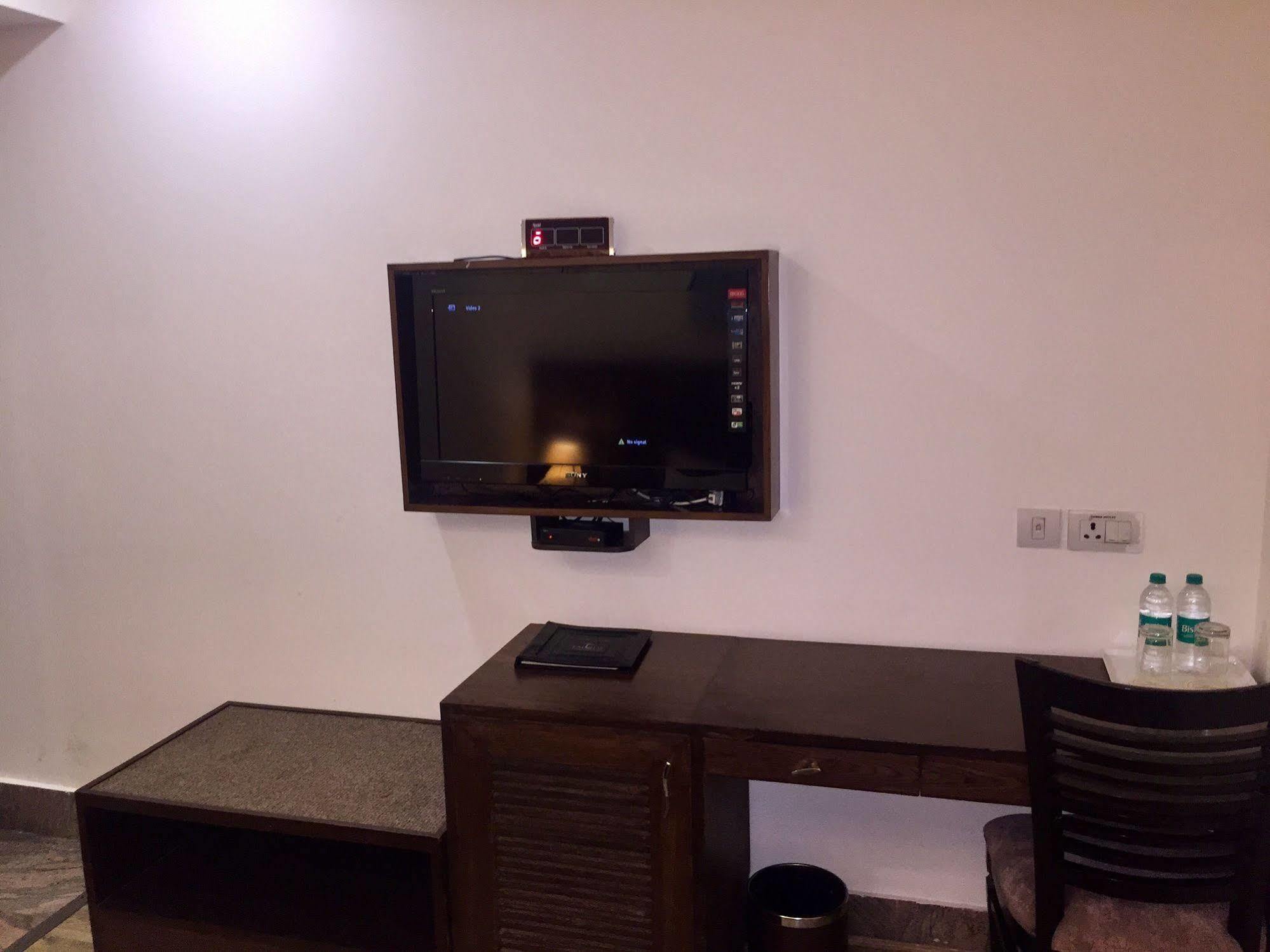 Taurus Sarovar Portico New Delhi Luaran gambar