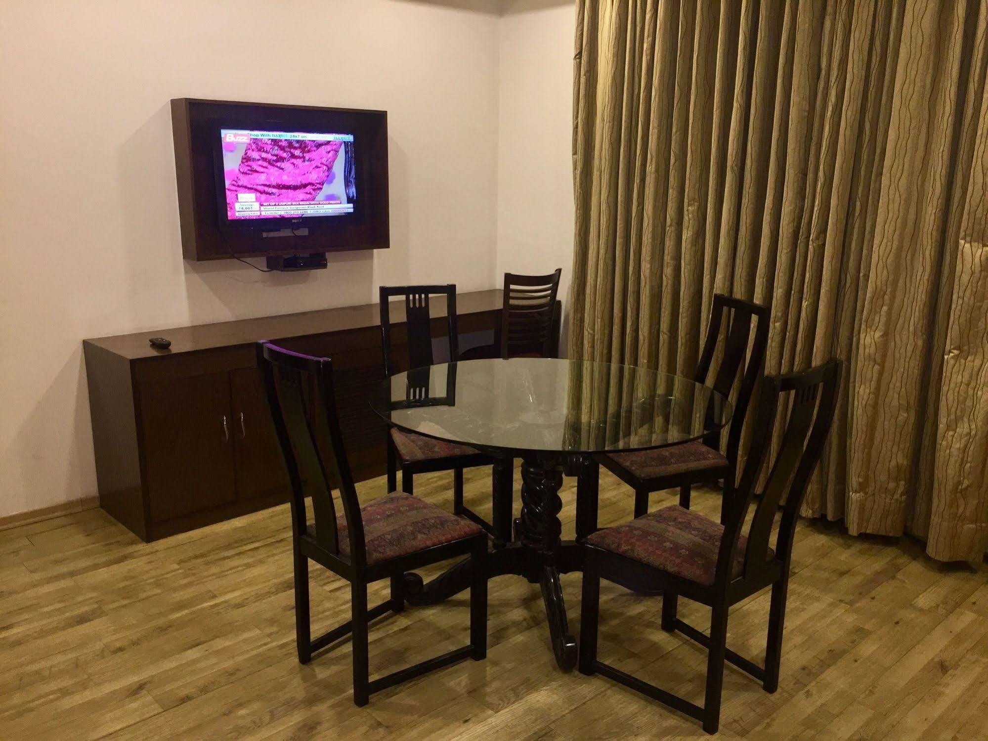 Taurus Sarovar Portico New Delhi Luaran gambar